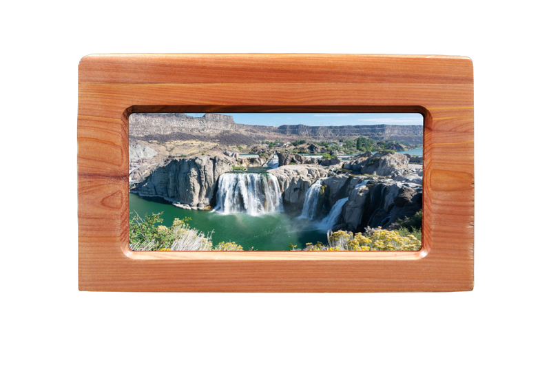 Beartooth Style in Cedar with Photo Panel